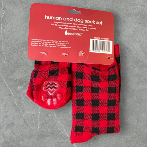 🆕Matching Christmas Socks for Human + Dog - Picture 8 of 14